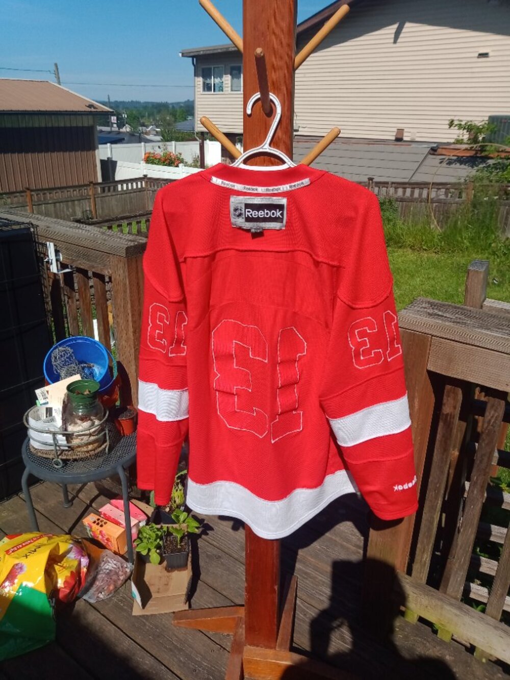 Pavel Datsyuk Reebok Detroit Red Wings NHL hockey jersey - Picture 11 of 15